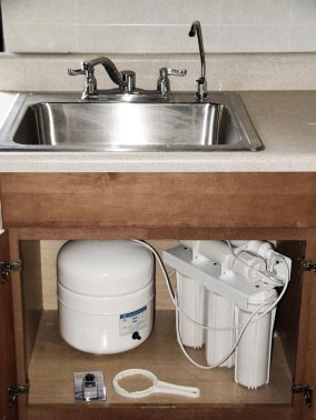How To Install An Under Sink Water Filter How Tos Diy